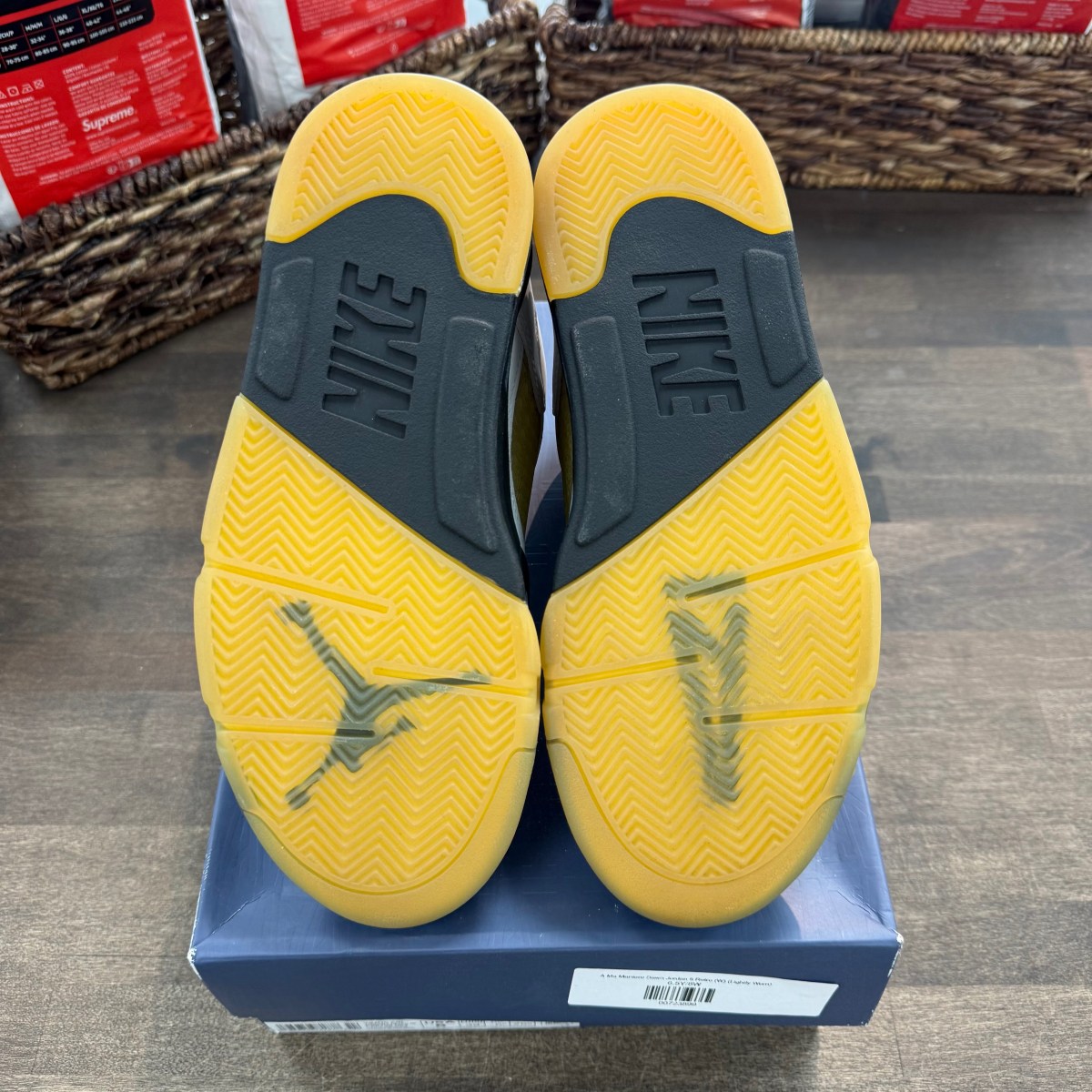 Jordan 5 Retro A Ma Maniére Dawn (Women's) - Image 5