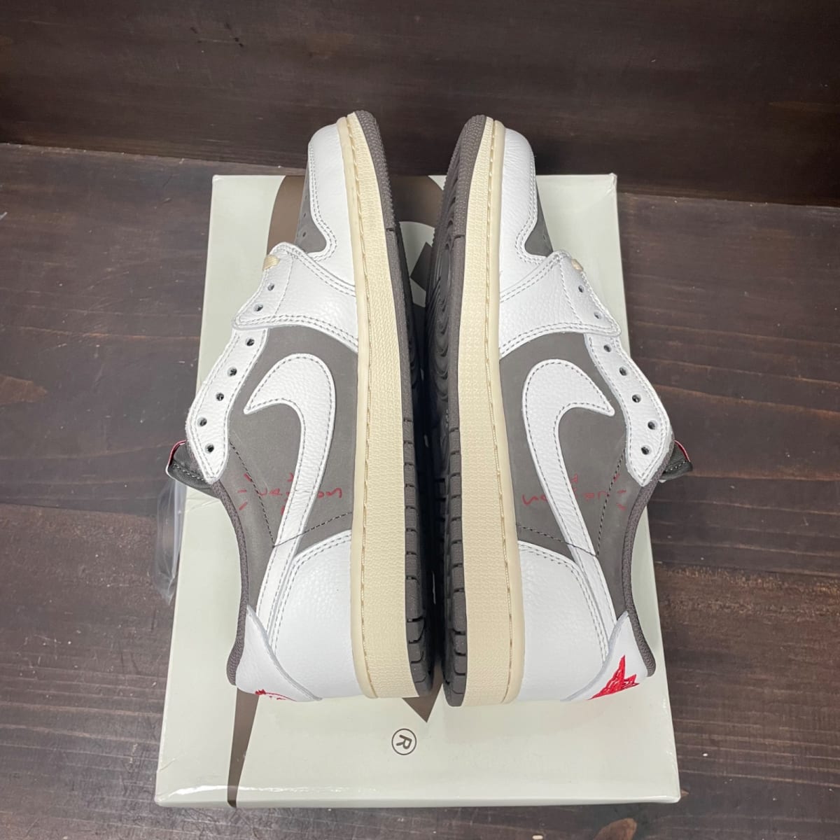 Jordan 1 Retro Low OG SP Travis Scott Reverse Mocha Size 8.5 - sole