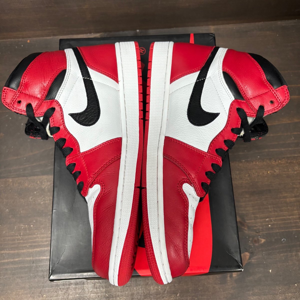 Jordan 1 Retro High Homage To Home (Non-numbered) Size 11 (Pre-Owned) - tag