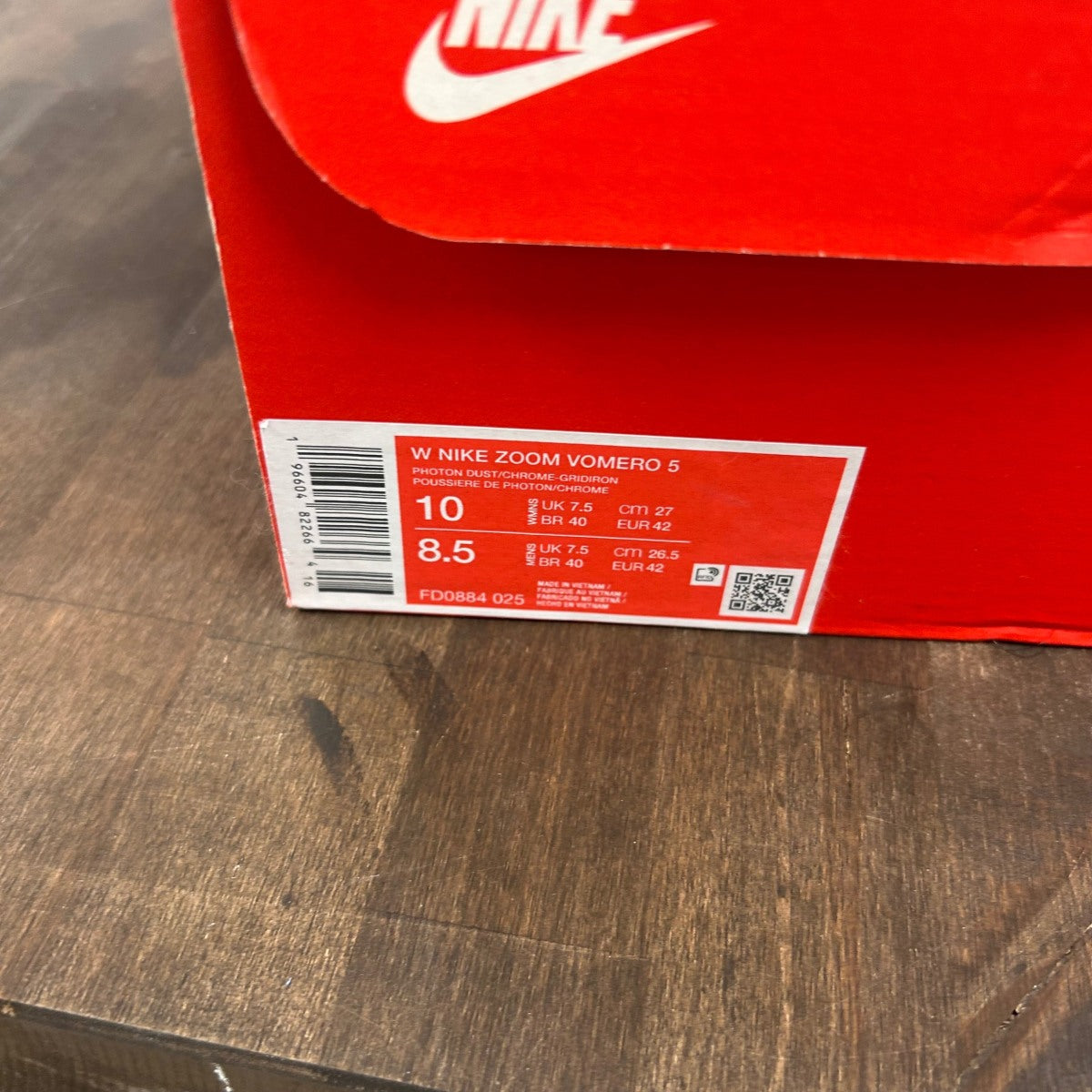 Nike Zoom Vomero 5 Photon Dust Metallic Silver (Women's) - Image 6