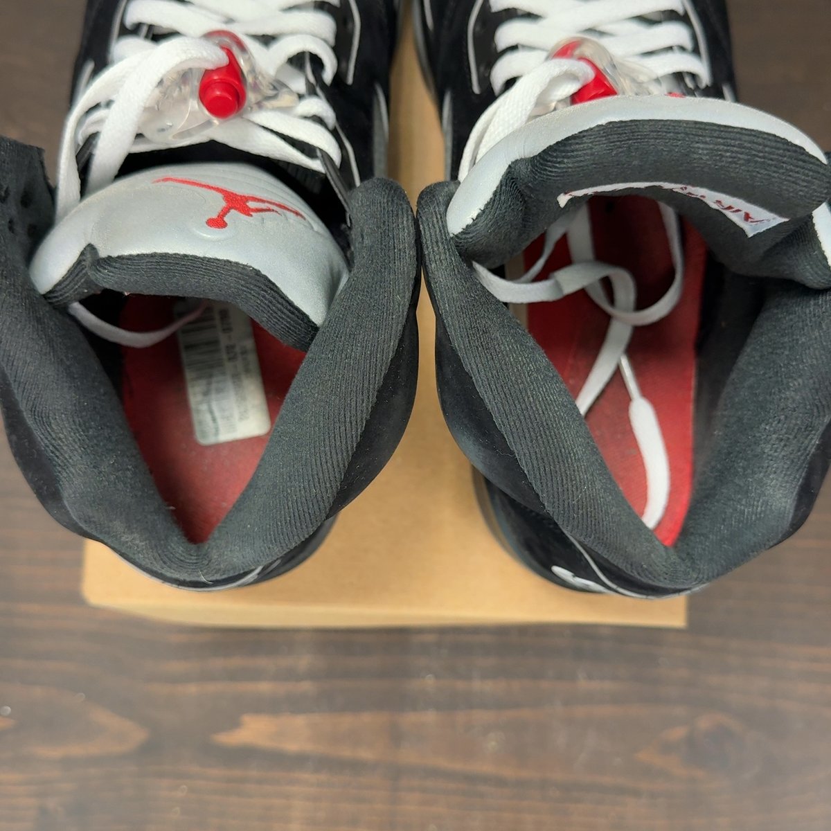 Jordan 5 Retro OG Black Metallic Reimagined Size 10.5 (Pre-Owned) - aux