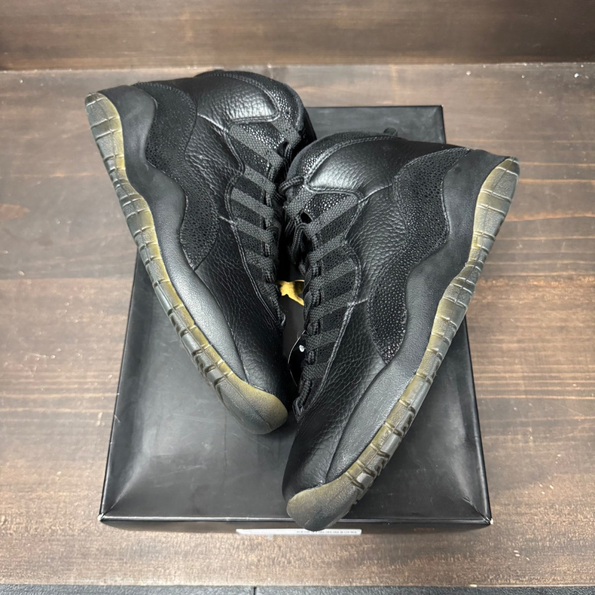 Jordan 10 Retro Drake OVO Black Size 9 (Pre-Owned) - back