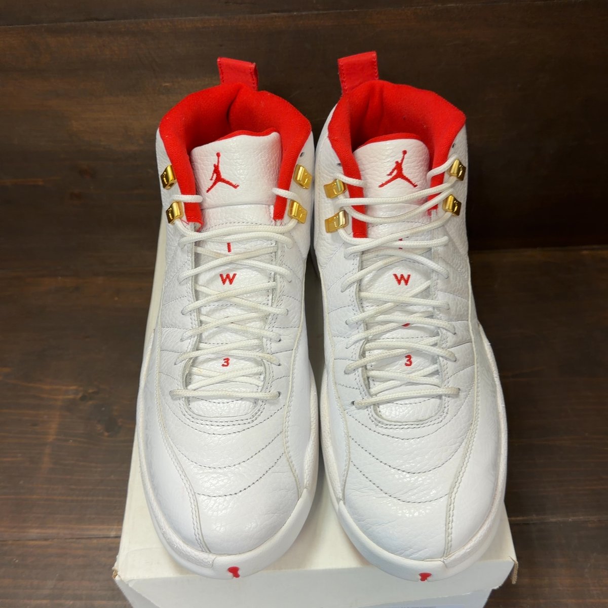 Jordan 12 Retro FIBA (2019) Size 11.5 (Pre-Owned) - tag
