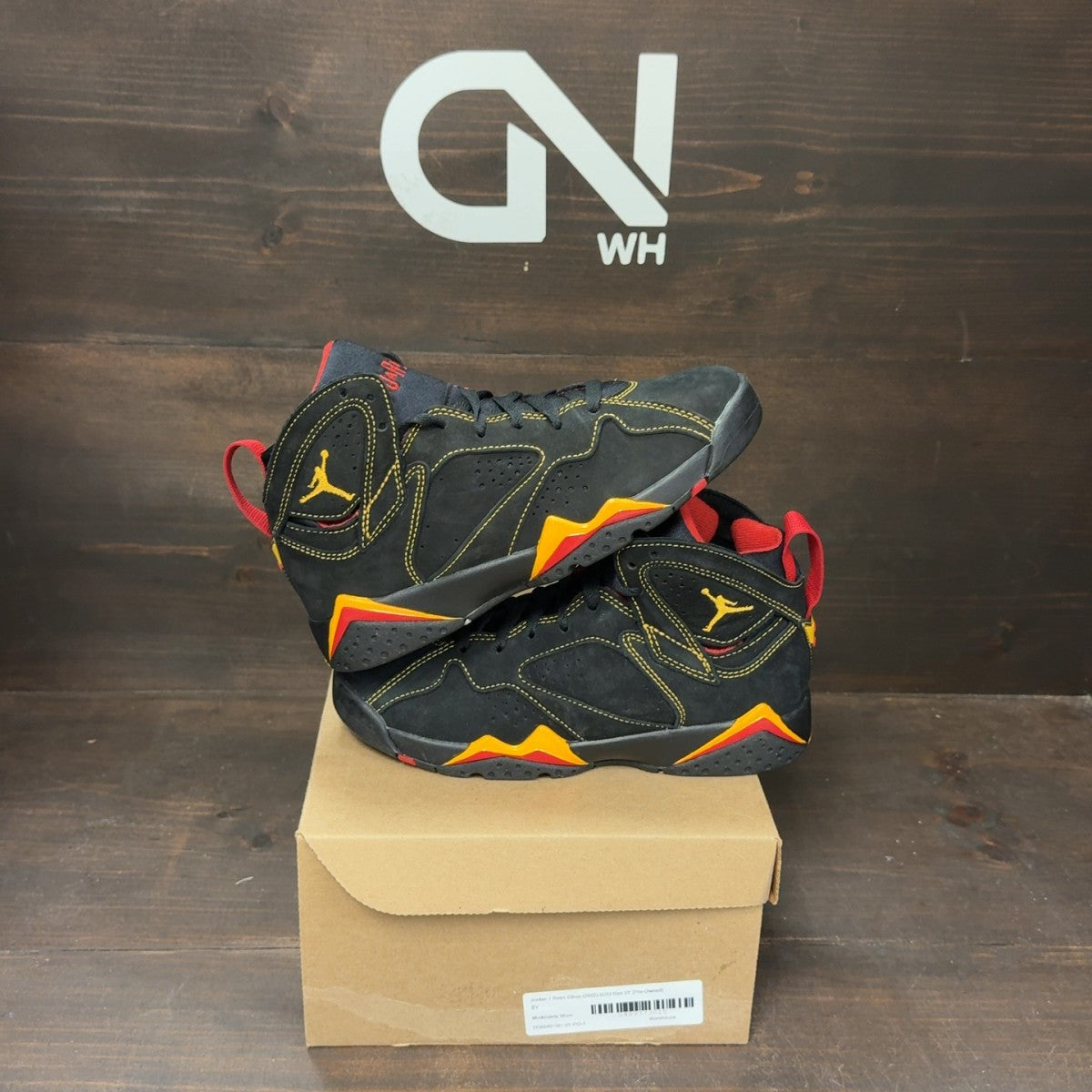 Jordan 7 Retro Citrus (2022) (GS) Size 5Y (Pre-Owned) - Image 1