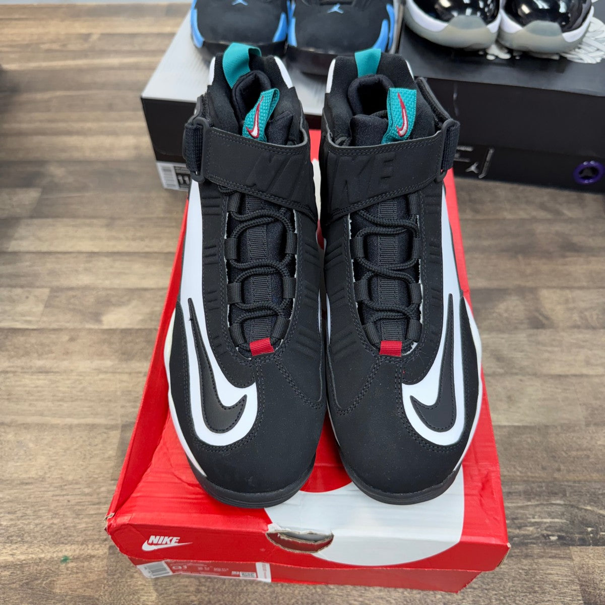 Nike Air Griffey Max 1 White Freshwater (2021) Size 9.5 (Pre-Owned) - Image 2