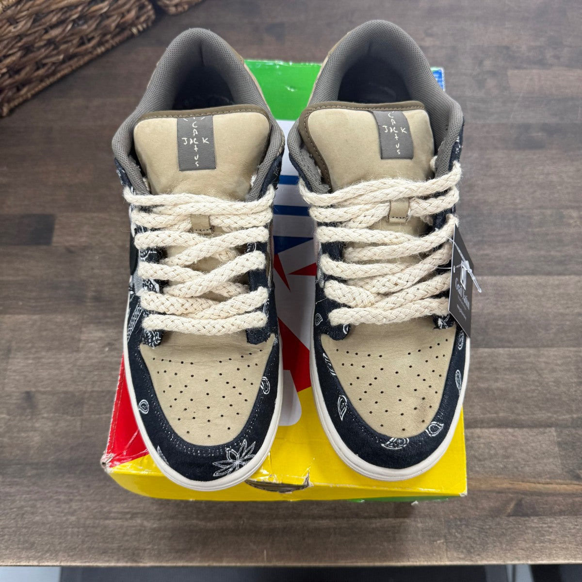 Nike SB Dunk Low Travis Scott Size 9.5 (Pre-Owned) - Image 2