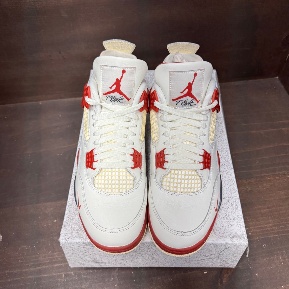 Jordan 4 Retro OG Nigel Sylvester Brick After Brick Size 10 (Pre-Owned) - side
