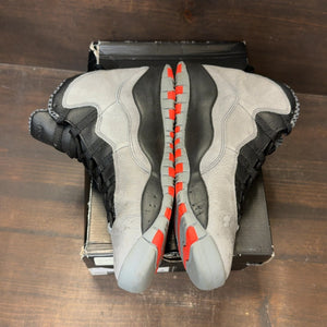 Jordan 10 Retro Cool Grey (GS) Size 7Y (Pre-Owned) - Image 4