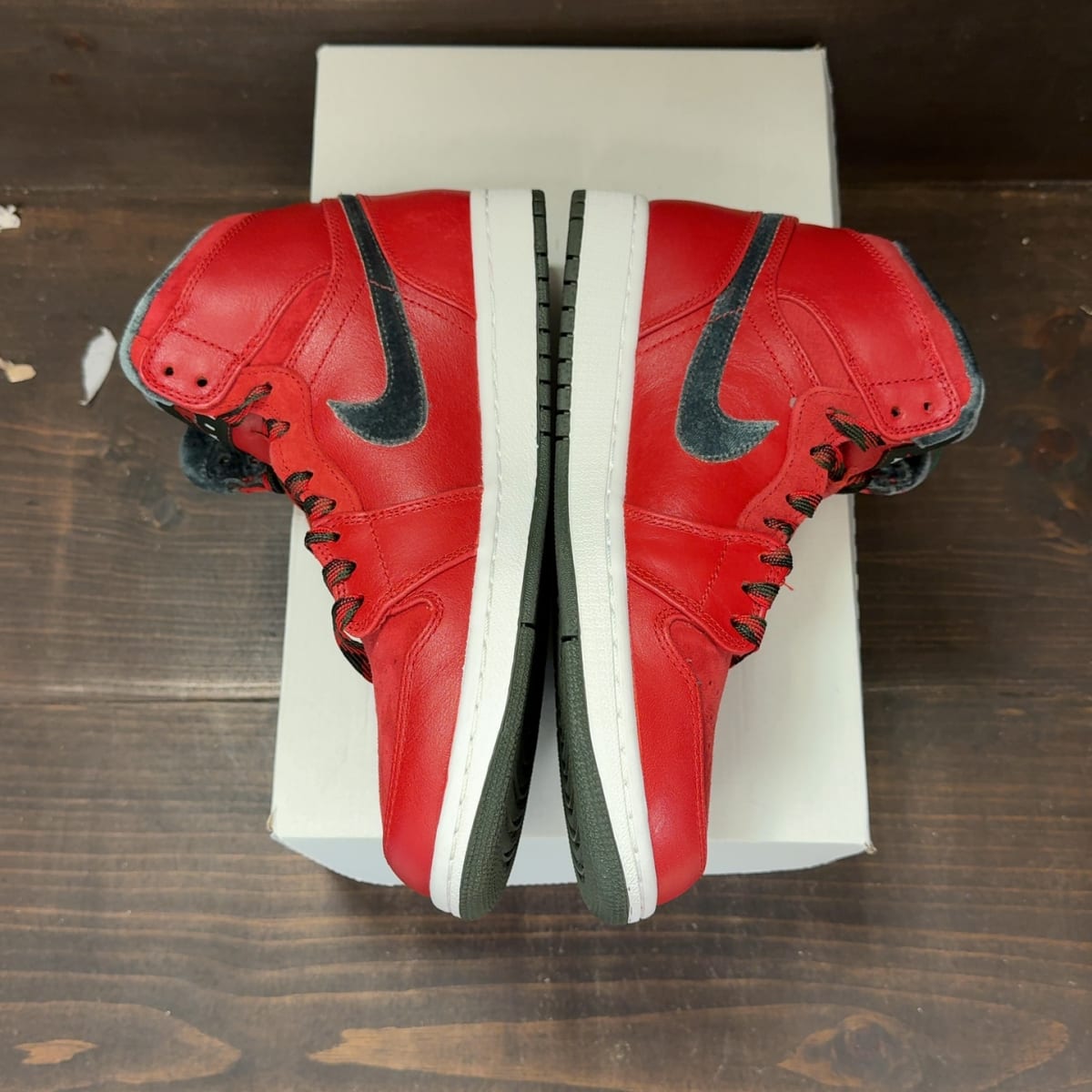 Jordan 1 Retro High Premier Gucci (2008) Size 8.5 (Pre-Owned) - aux