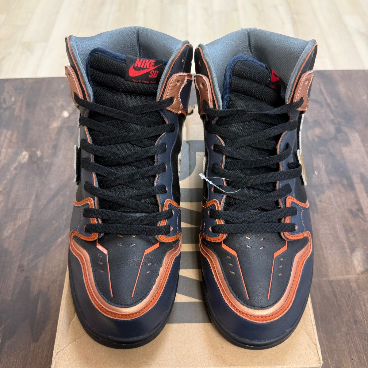 Nike SB Dunk High RX-0 Unicorn Gundam 02 Banshee Size 11 (Pre-Owned) - Image 2