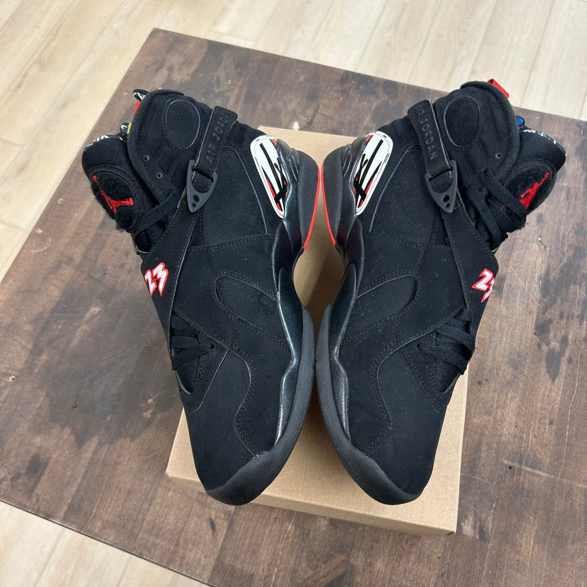 Jordan 8 Retro Playoffs (2023) Size 10.5 (Pre-Owned) - Image 3