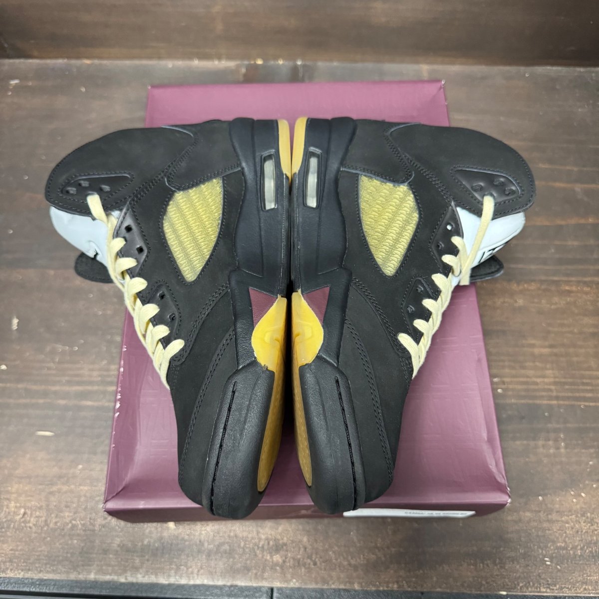 Jordan 5 Retro A Ma Maniére Dusk Size 8.5 (Pre-Owned) - tag
