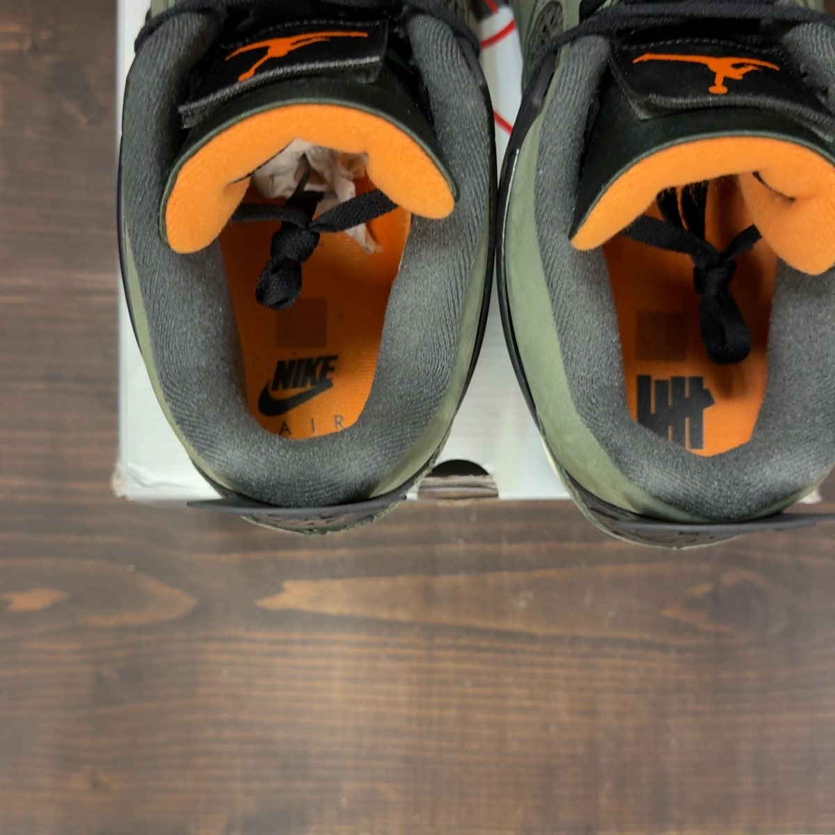 Jordan 4 Retro OG SP Undefeated (2025) - Image 6