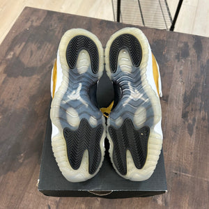 Jordan 11 Retro Low Closing Ceremony (GS) - Image 5