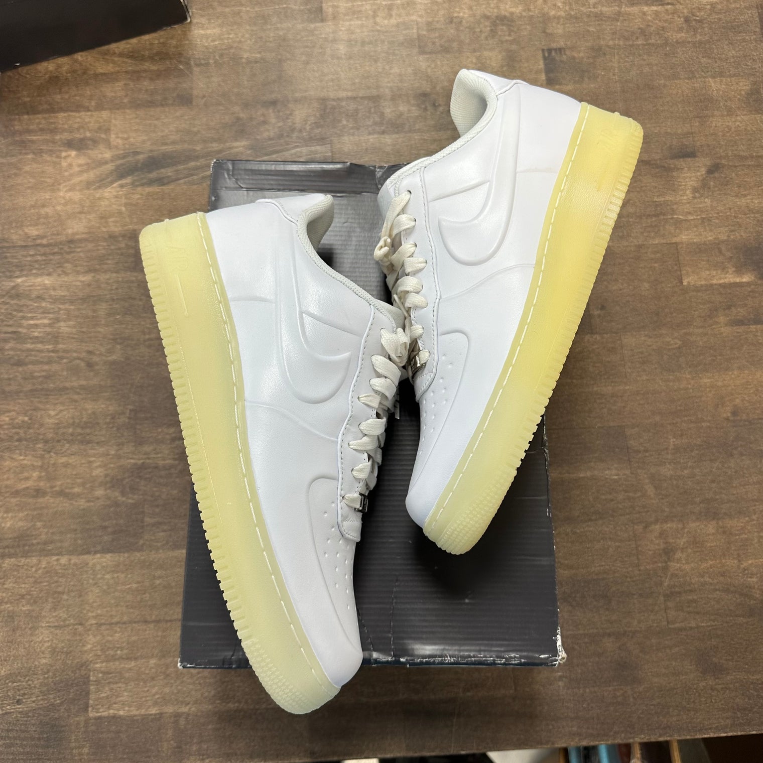 Nike Air Force 1 VT Premium (USED)
