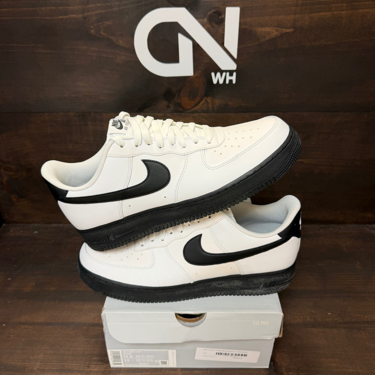 Nike Air Force 1 Low White Black Midsole - Image 1