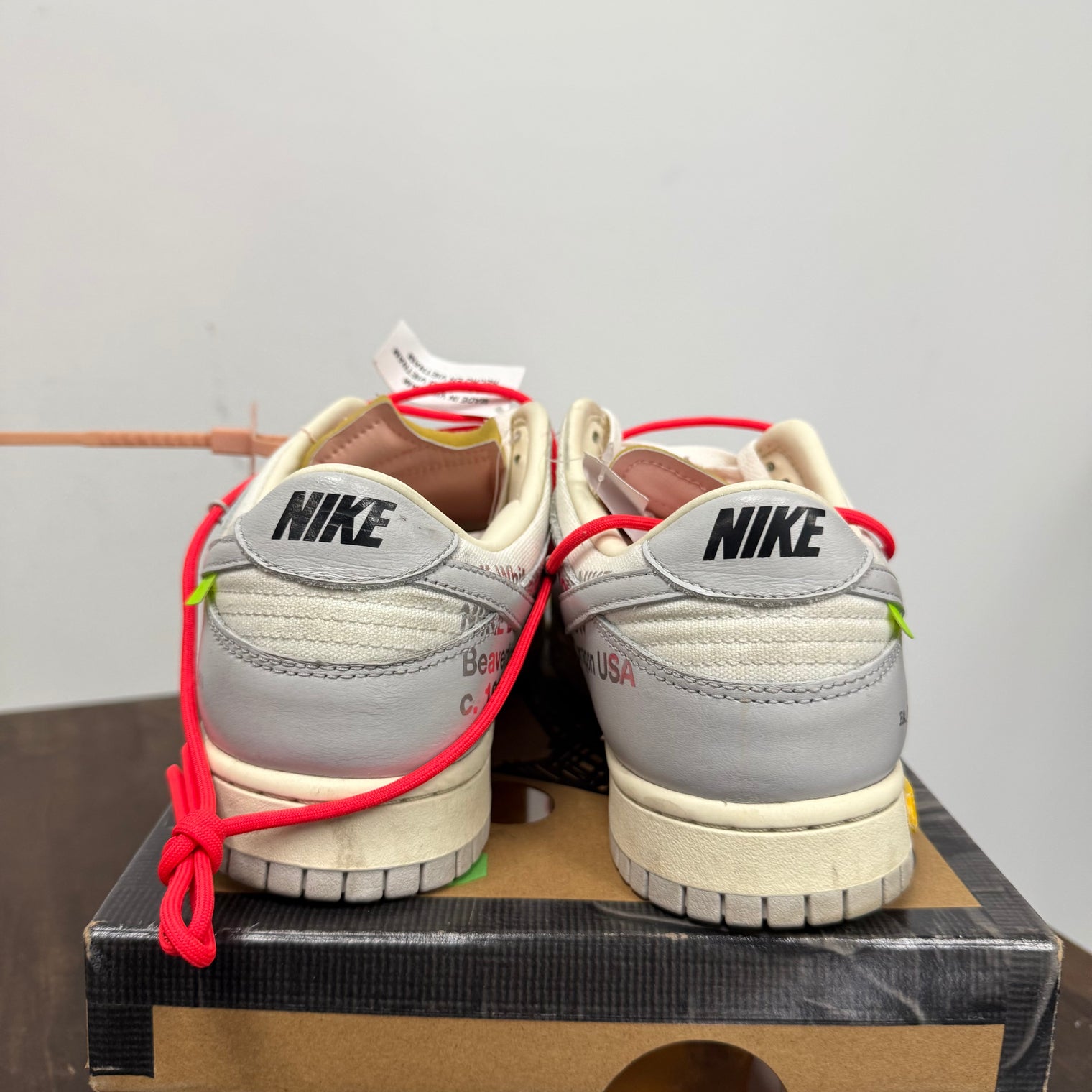 Lot 06 of 50 Off-White Dunk Low (USED)