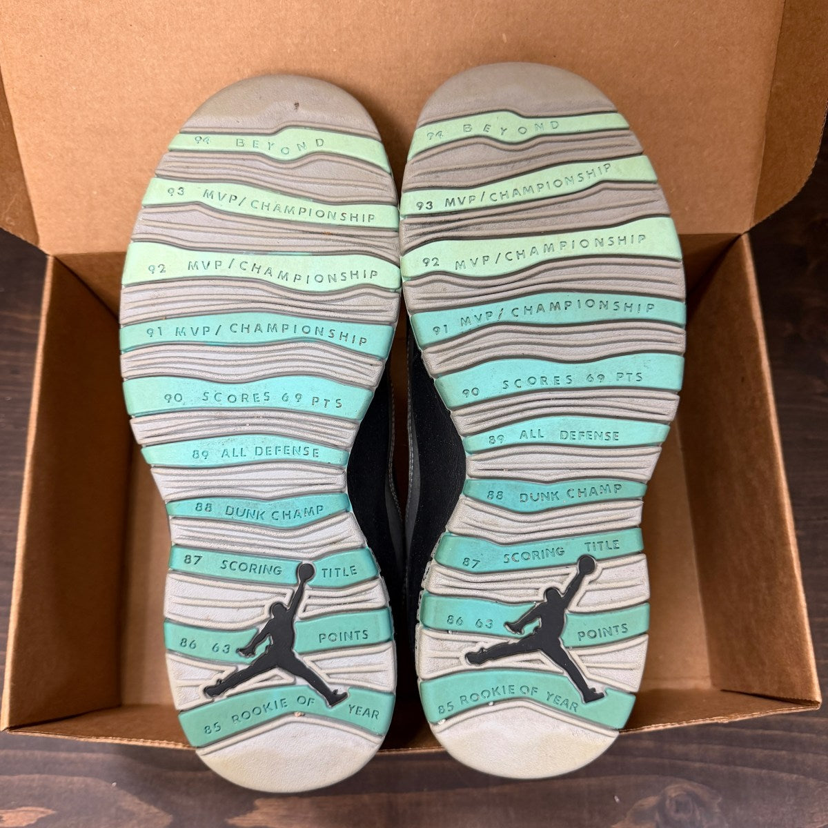 Jordan 10 Retro Lady of Liberty 30th Anniversary Size 9 (Pre-Owned) - Image 6