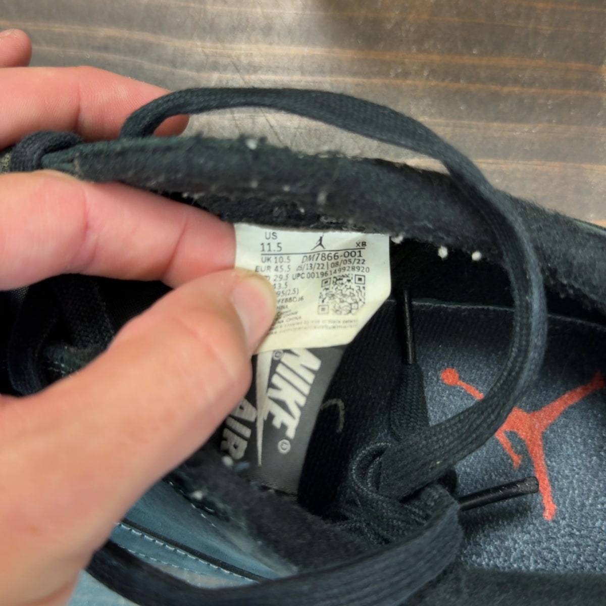 Jordan 1 Retro Low OG SP Travis Scott Black Phantom Size 11.5 (Pre-Owned) - Image 7