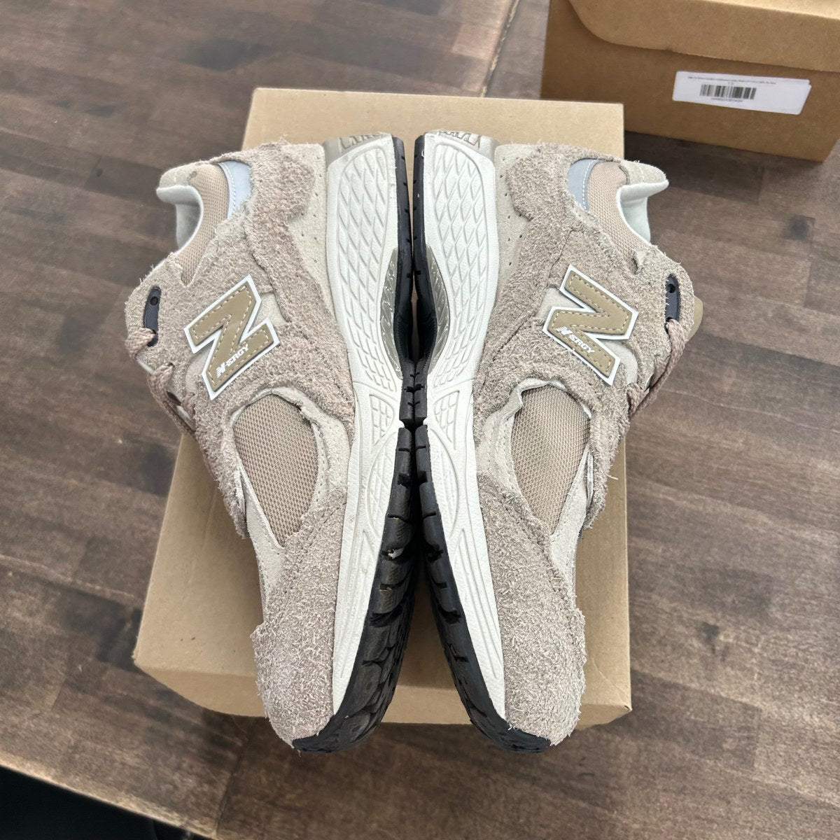 New Balance 2002R Protection Pack Driftwood Size 9.5 (Pre-Owned) - Image 3