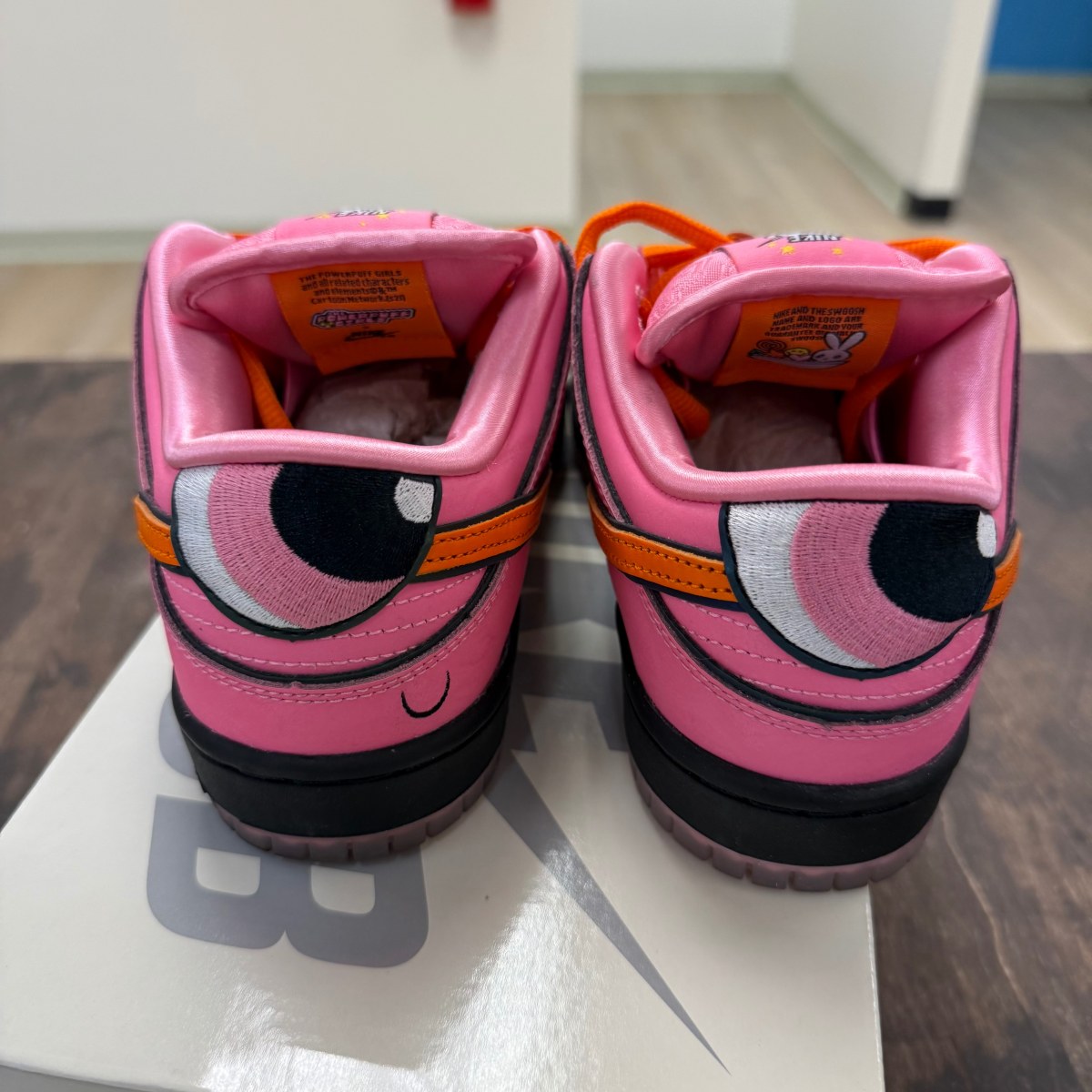 Nike SB Dunk Low The Powerpuff Girls Blossom - Image 3