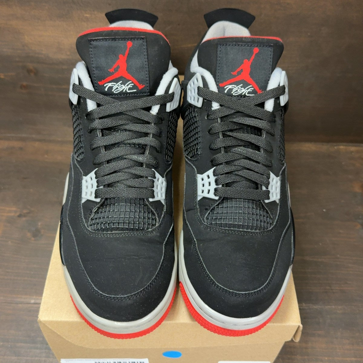 Jordan 4 Retro Bred (2019) Size 11 (Pre-Owned) - Image 3
