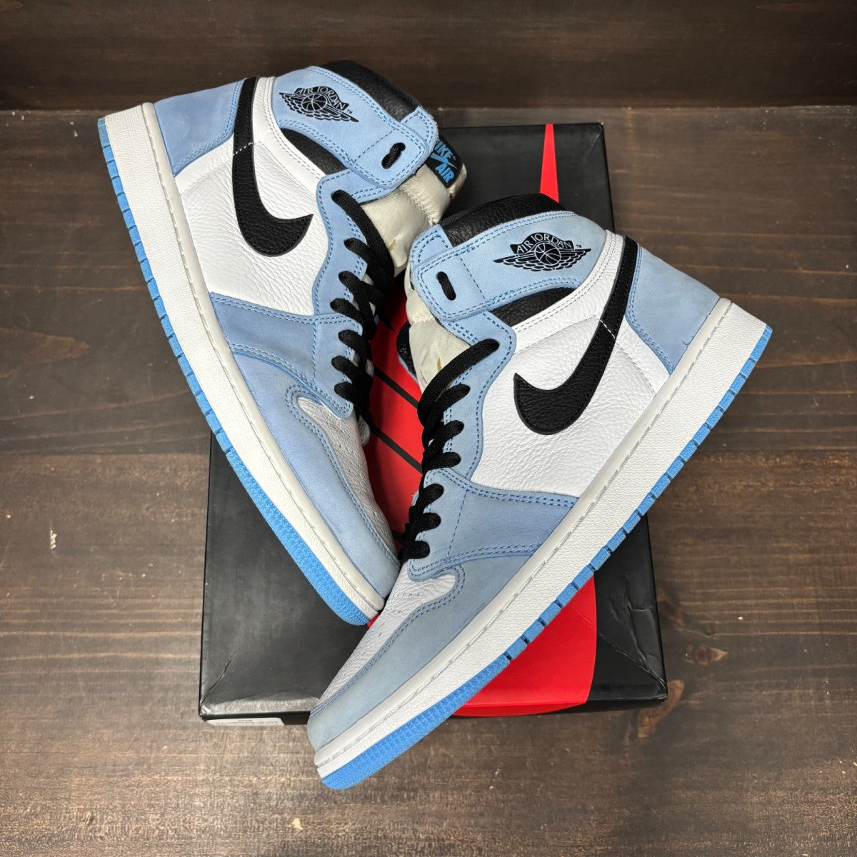 Jordan 1 Retro High OG University Blue - Image 2