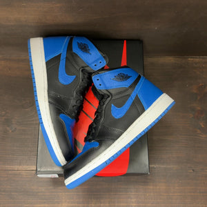 Jordan 1 Retro Royal (2017) (GS) - Image 2