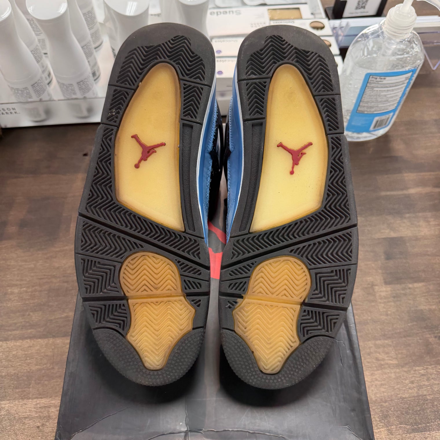 Travis Scott Cactus Jack Jordan 4 Retro (USED)