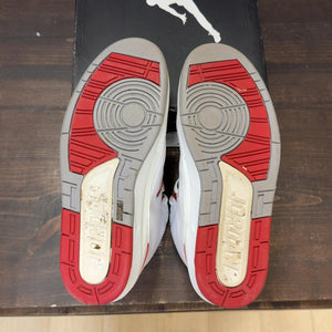 Jordan 2 Retro White Red (2014) Size 8.5 (Pre-Owned) - aux