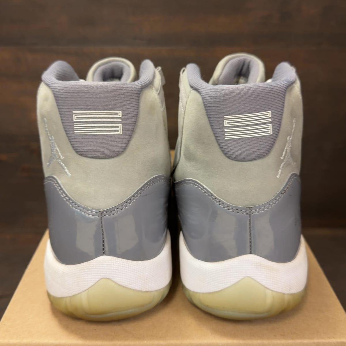 Jordan 11 Retro Cool Grey (2021) Size 10.5 (Pre-Owned) - aux