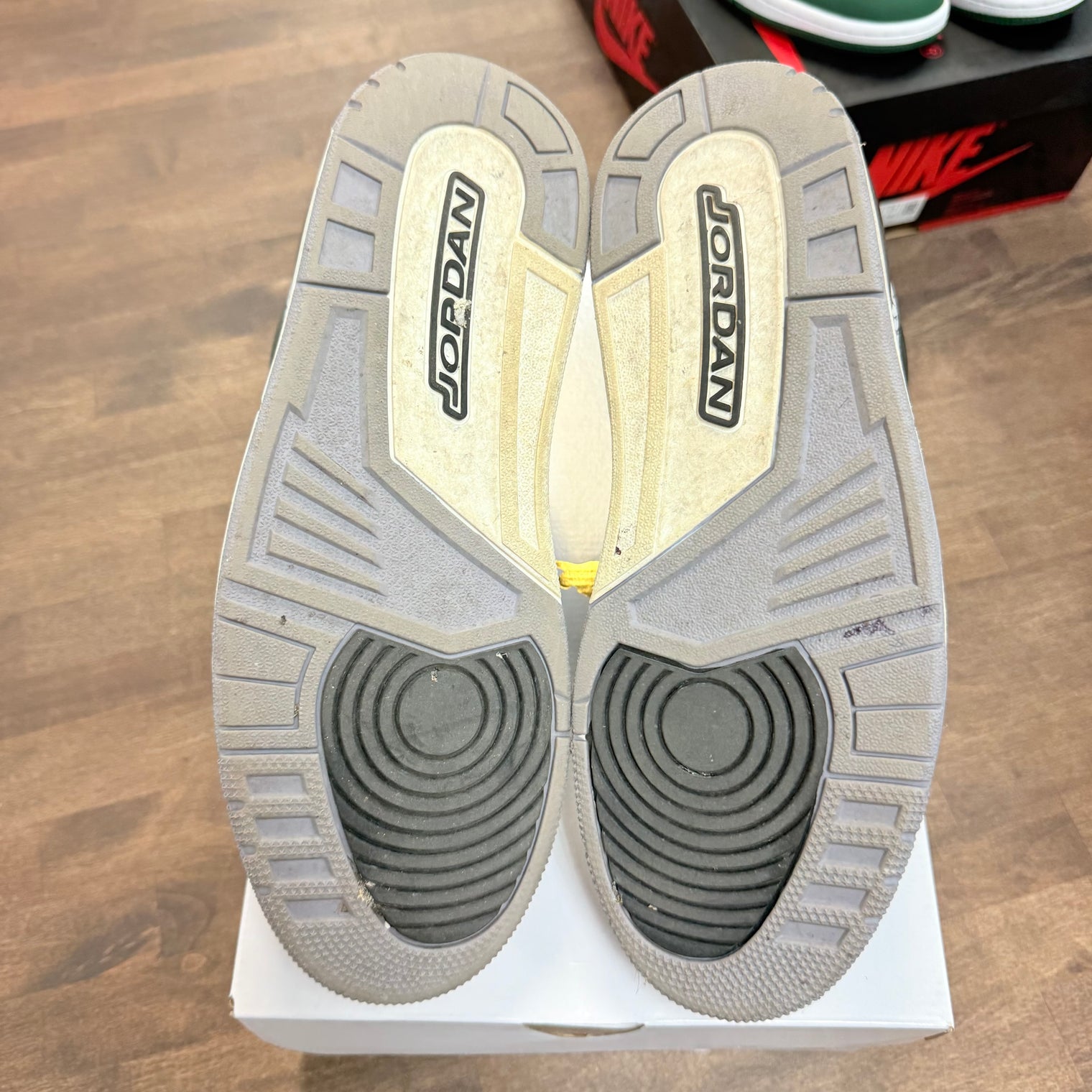 Off Noir Jordan 3 Retro (W) (USED)