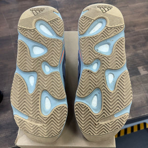 adidas Yeezy Boost 700 Carbon Blue Size 10.5 (Pre-Owned) - Image 4