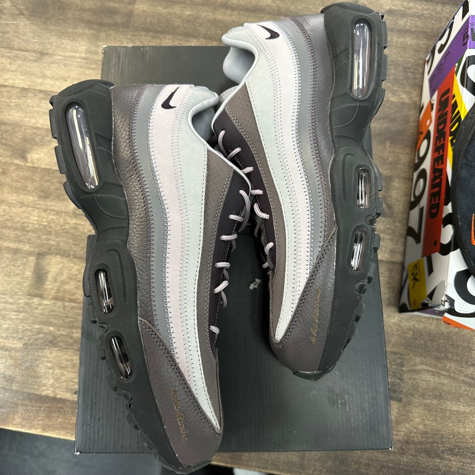 A Ma Maniere While You Were Sleeping Air Max 95 SP (USED)