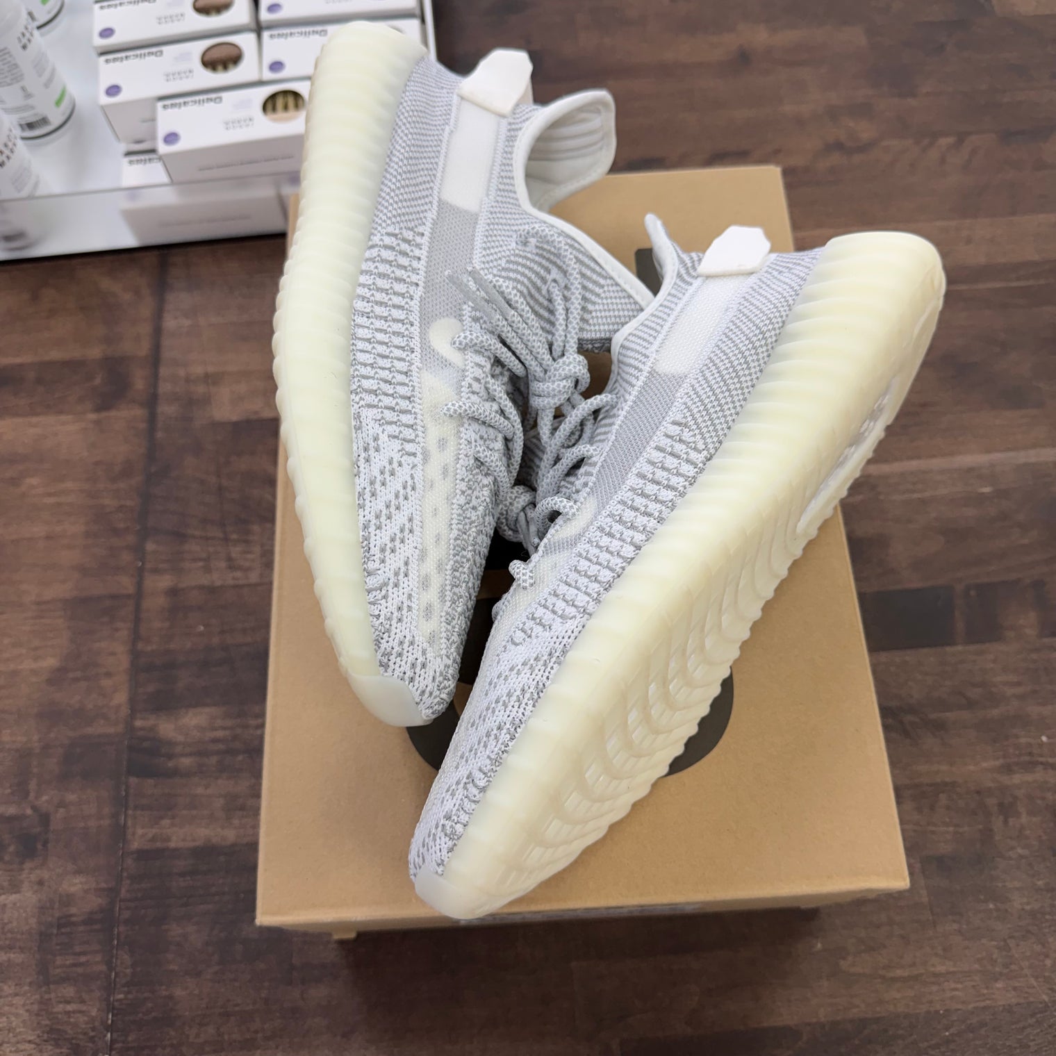 Static Yeezy 350 (Non-Reflective) (Lightly Worn)