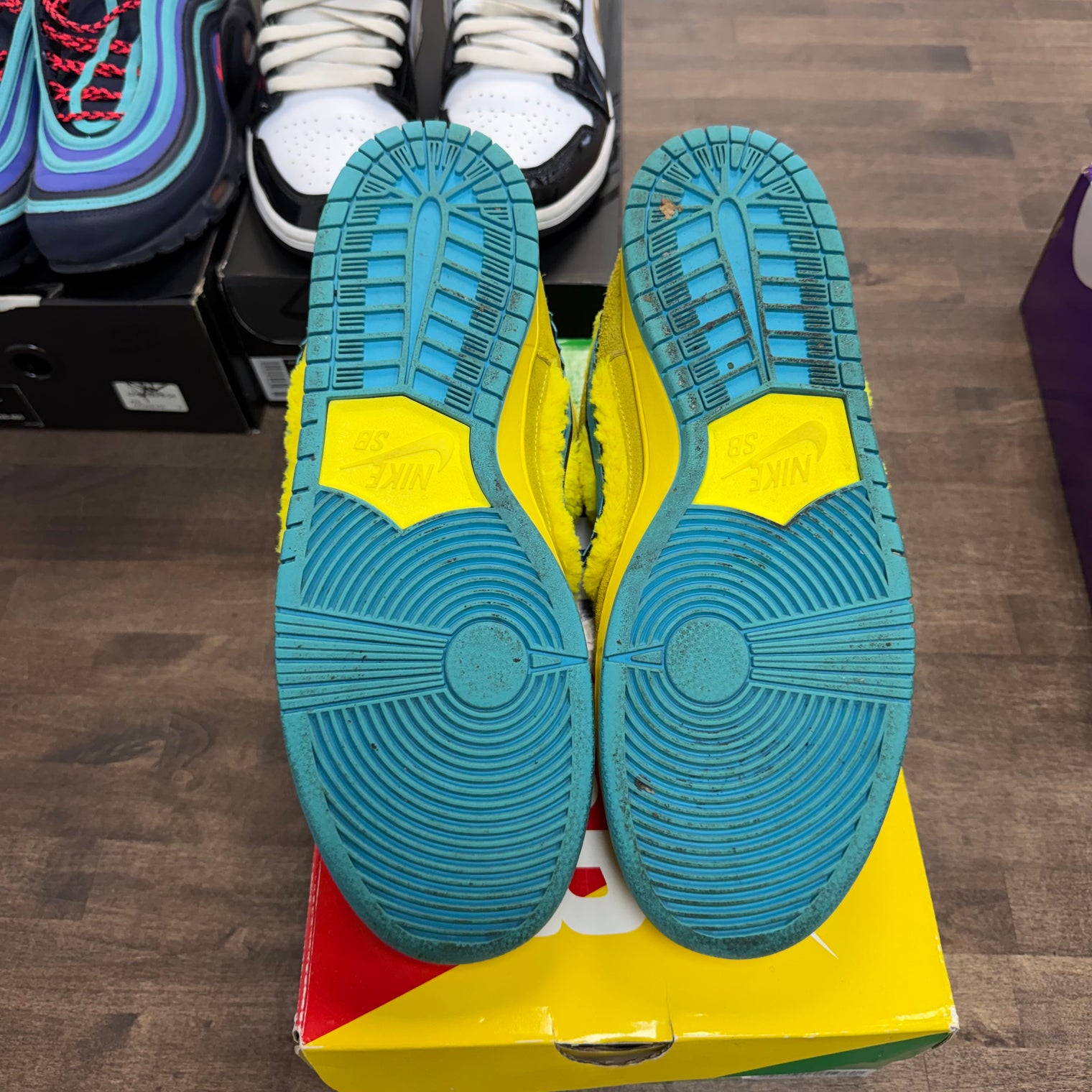 Grateful Dead Bears Opti Yellow Nike SB Dunk Low (USED)