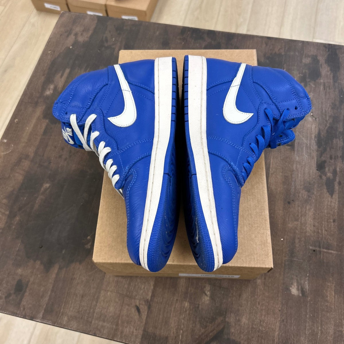 Jordan 1 Retro High Hyper Royal Size 11 (Pre-Owned) - Image 3