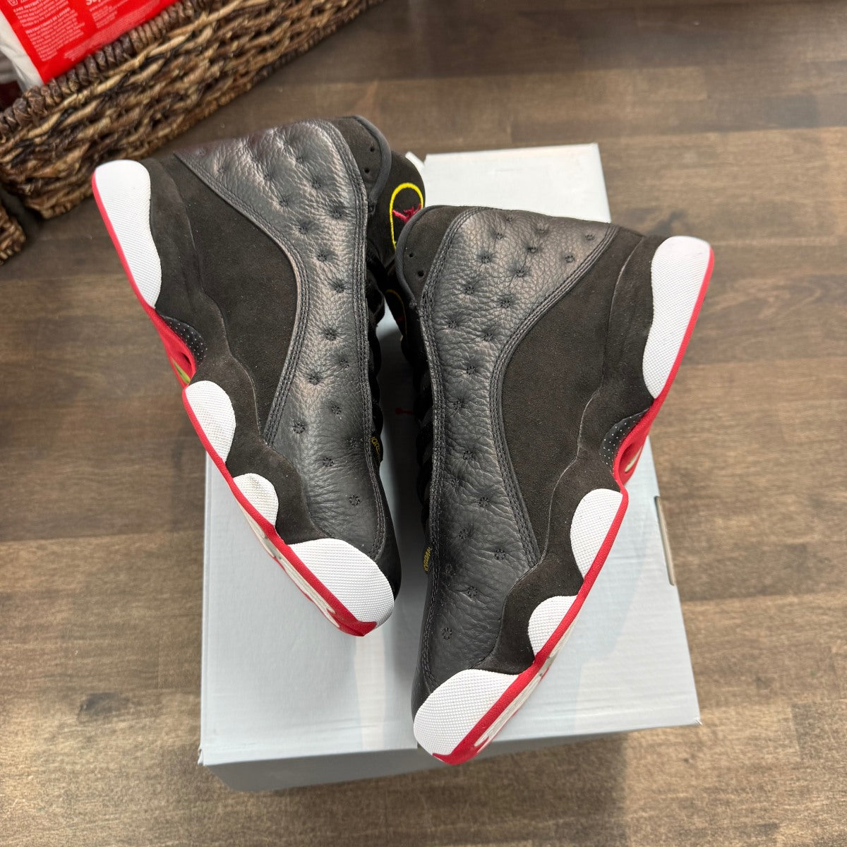 Jordan 13 Retro Playoffs (2023) - Image 1