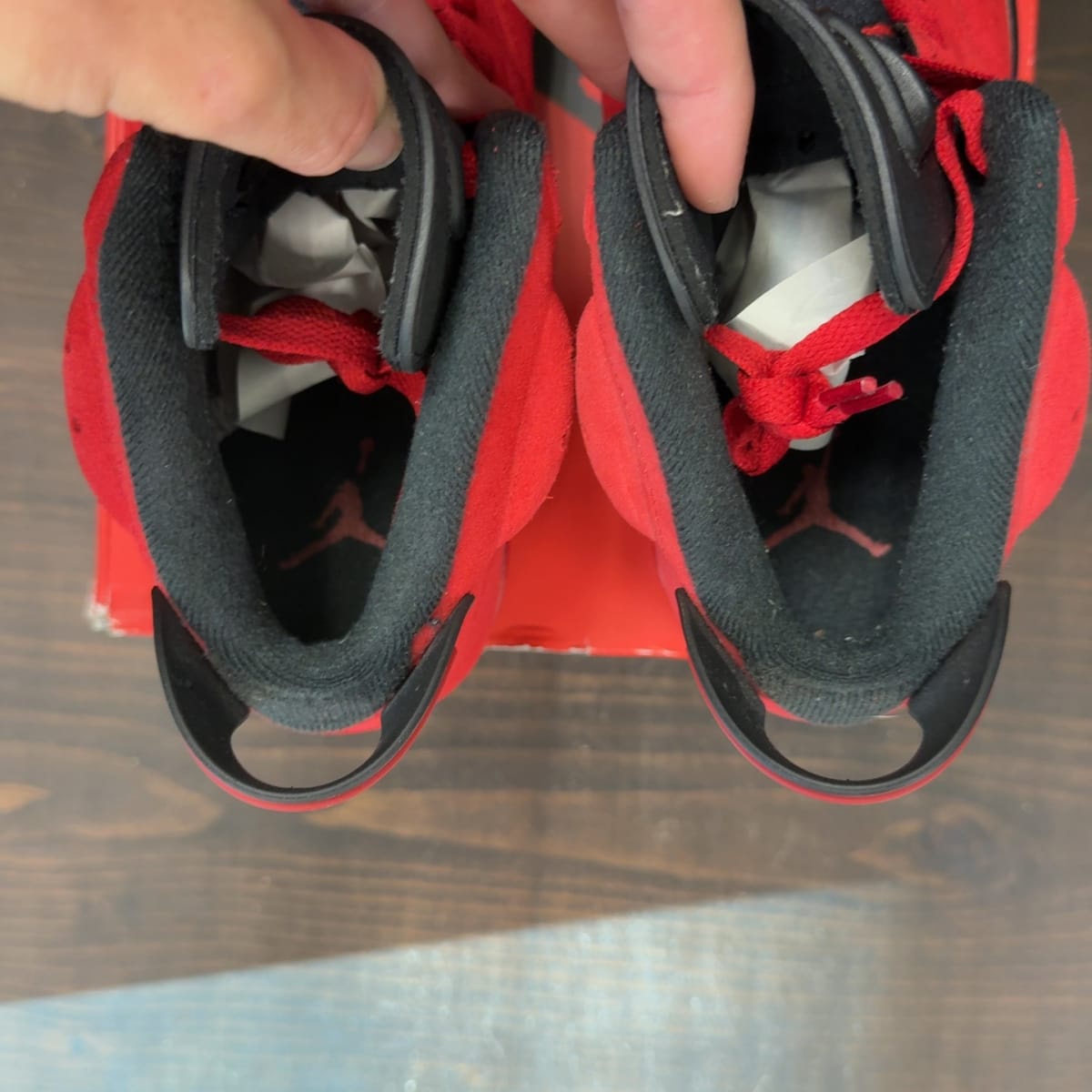 Jordan 6 Retro Toro Bravo Size 9.5 (Pre-Owned) - aux