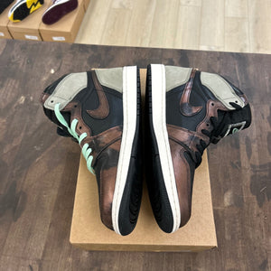 Jordan 1 Retro High Light Army Rust Shadow Patina Size 11 (Pre-Owned) - Image 3