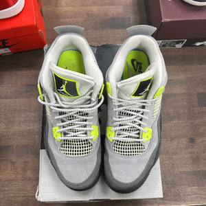 Jordan 4 Retro SE 95 Neon (US 7Y) (USED) Size 7Y (Pre-Owned) - Image 2