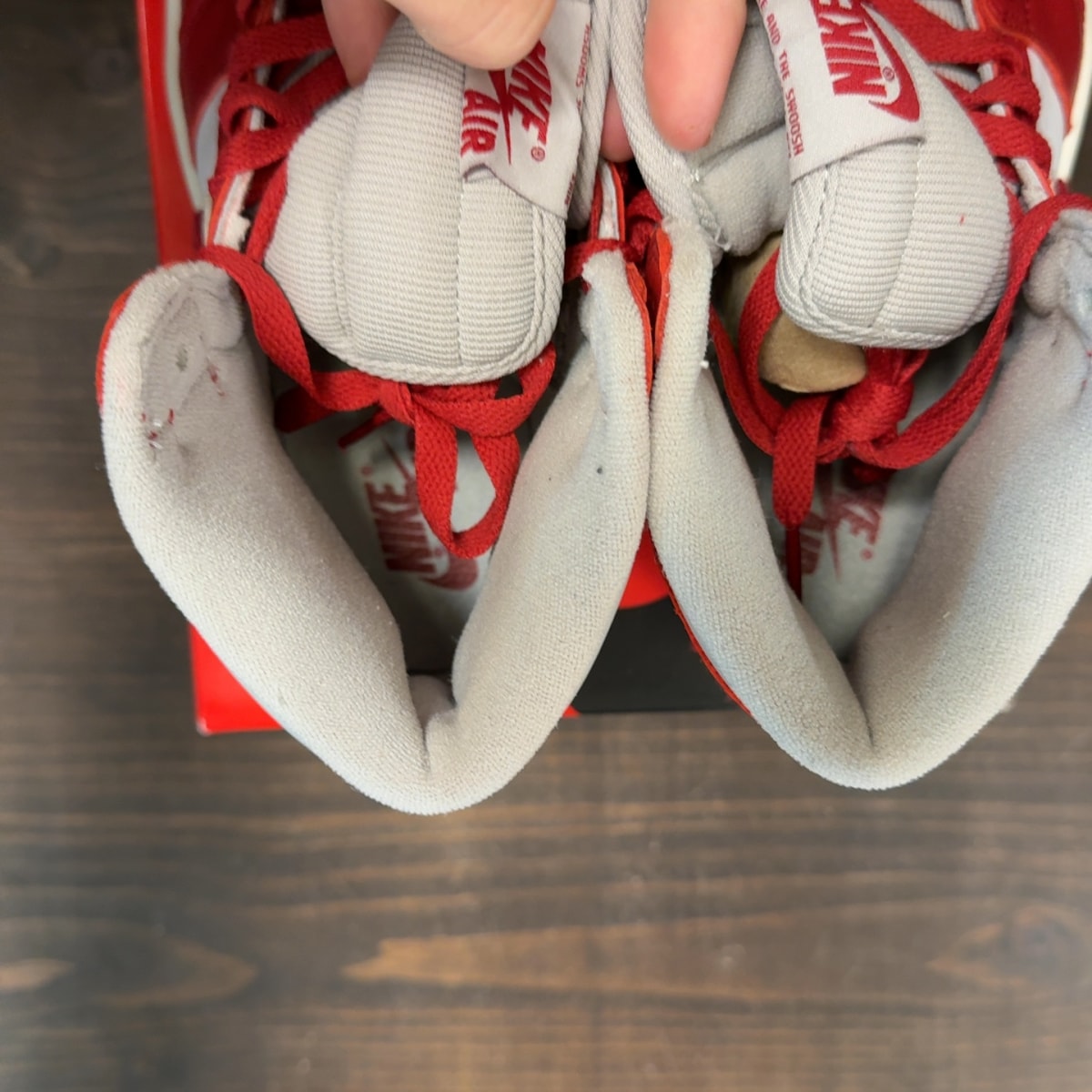 Jordan 1 Retro High OG Varsity Red (Women's) - Image 6