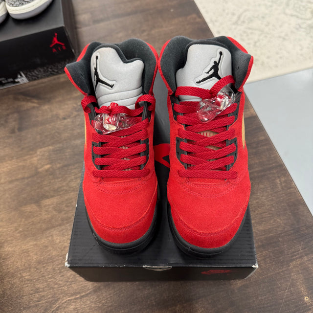 (GS) Raging Bull Jordan 5 (USED)