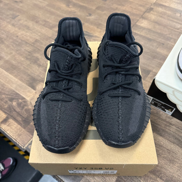 Onyx Yeezy 350 (USED)