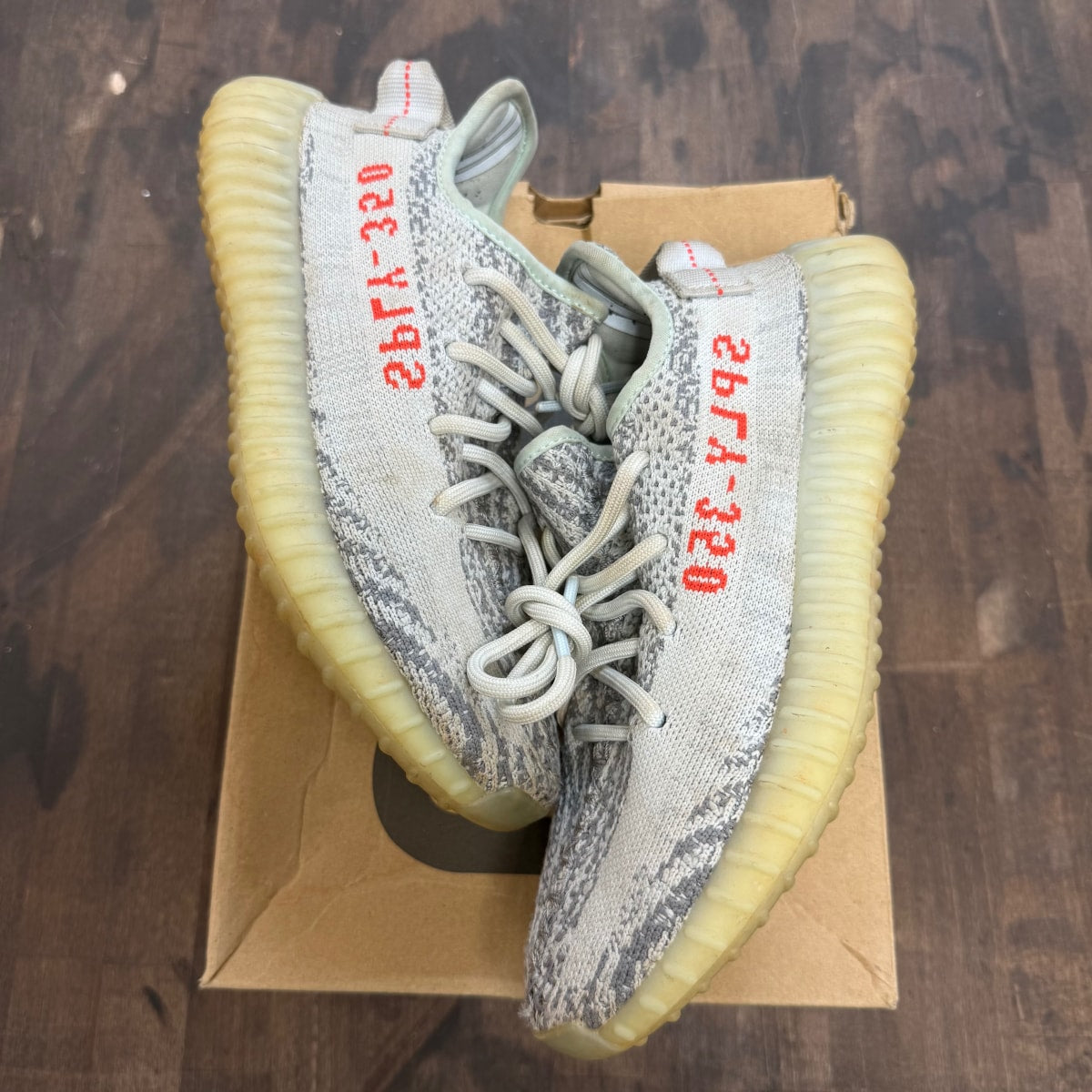 adidas Yeezy Boost 350 V2 Blue Tint Size 5 (Pre-Owned) - Image 1