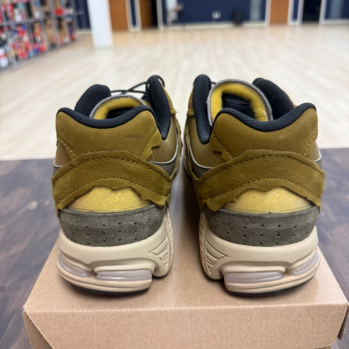 New Balance 2002R Protection Pack High Desert Size 12 (Pre-Owned) - Image 4
