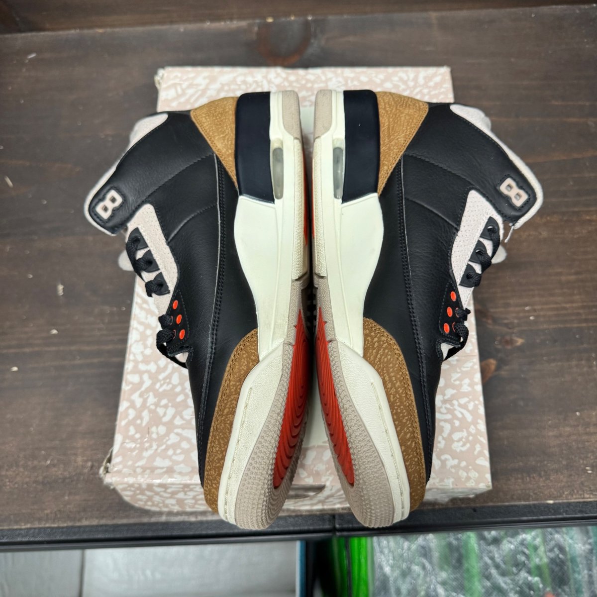 Jordan 3 Retro Desert Elephant Size 11 (Pre-Owned) - tag