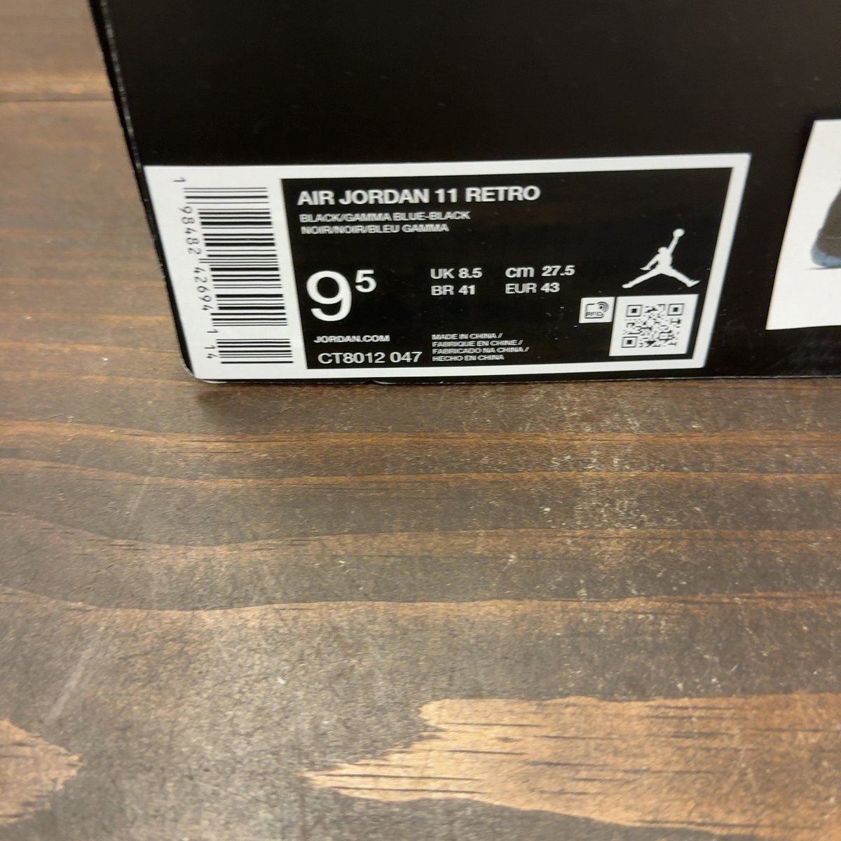 Jordan 11 Retro Gamma Blue (2025) Size 9.5 (Pre-Owned) - aux