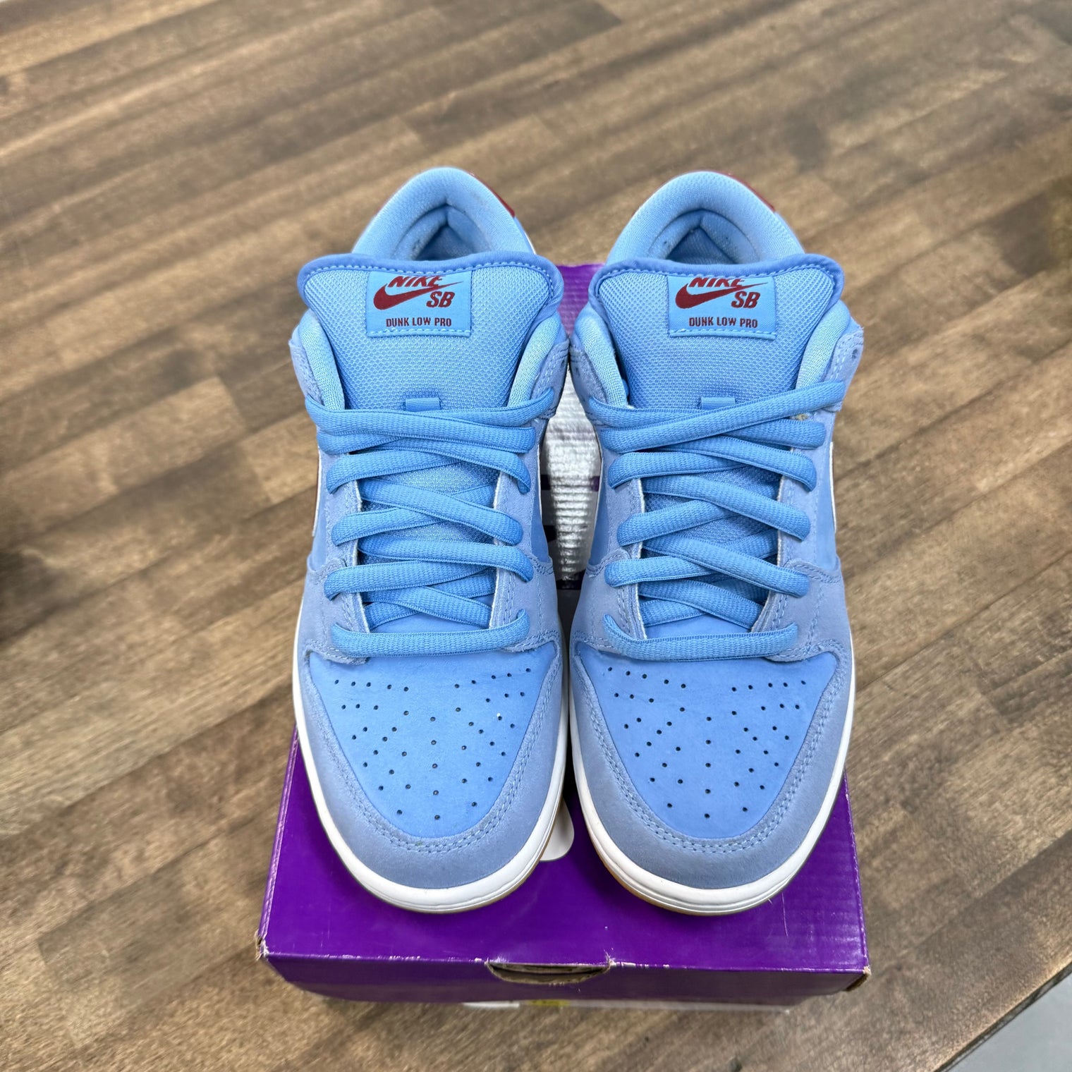 Philadelphia Phillies Nike SB Dunk Low (USED)