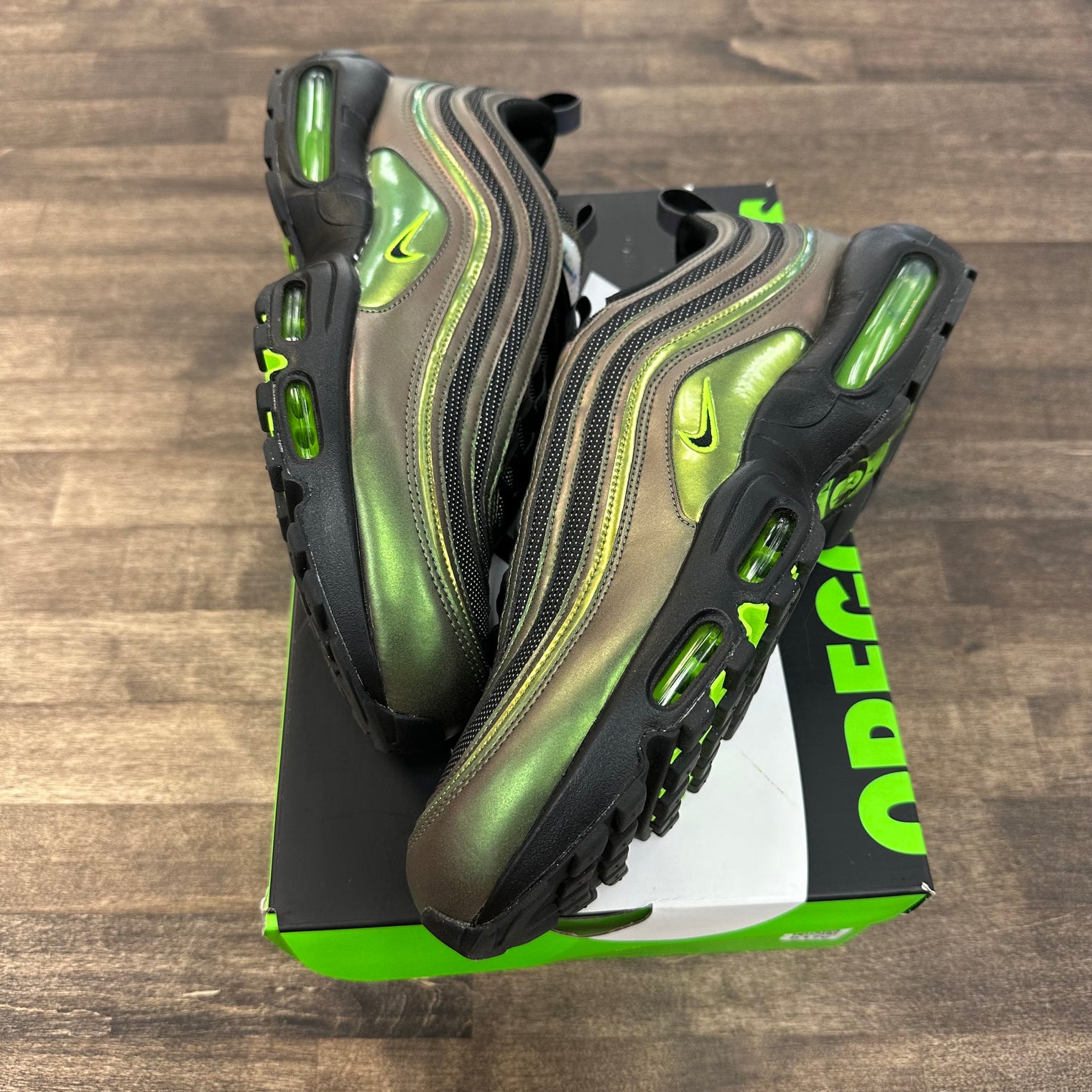 Duck of a Feather Storm Air Max 95/97 (Used)